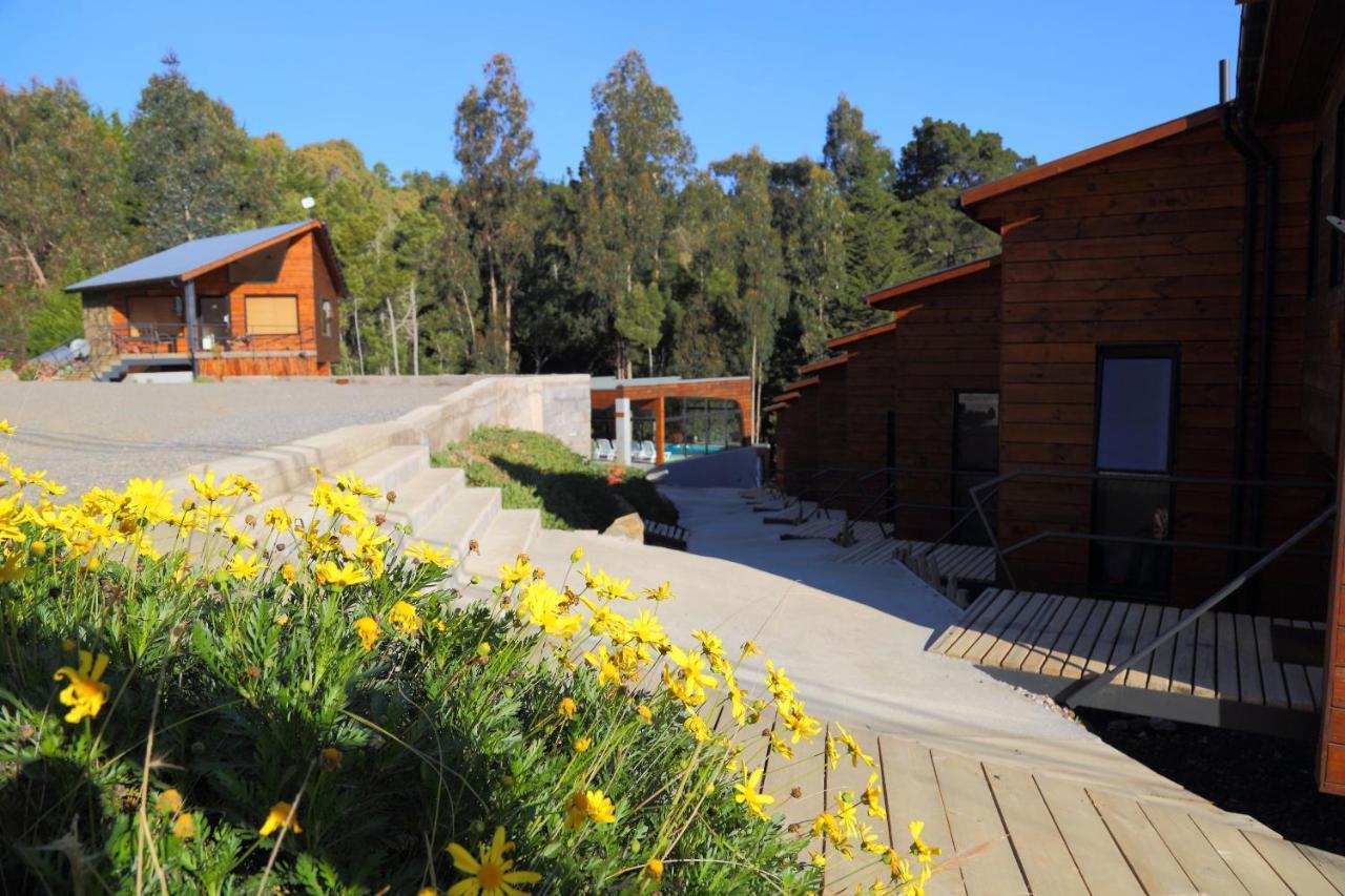 Cabanas Y Spa Costa Patagonia - Piscina Climatizada ピチレム エクステリア 写真