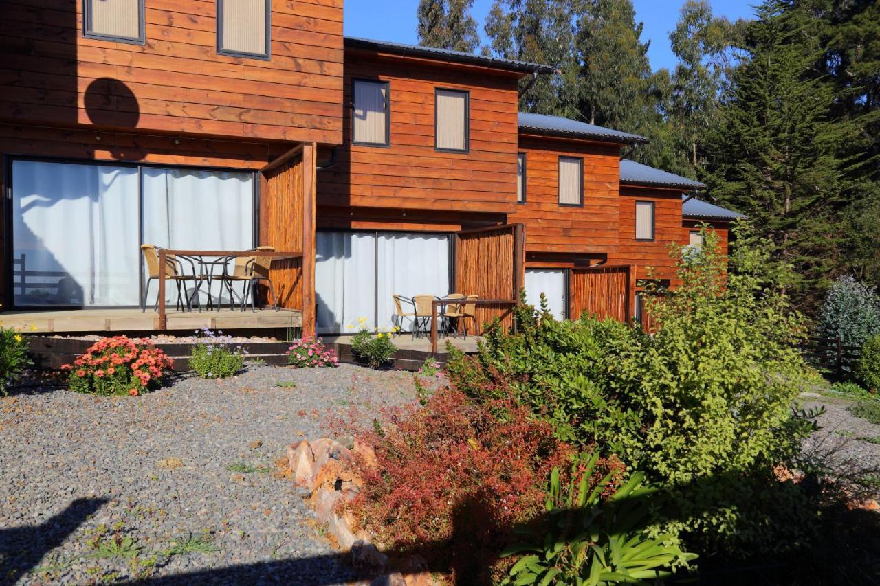Cabanas Y Spa Costa Patagonia - Piscina Climatizada ピチレム エクステリア 写真