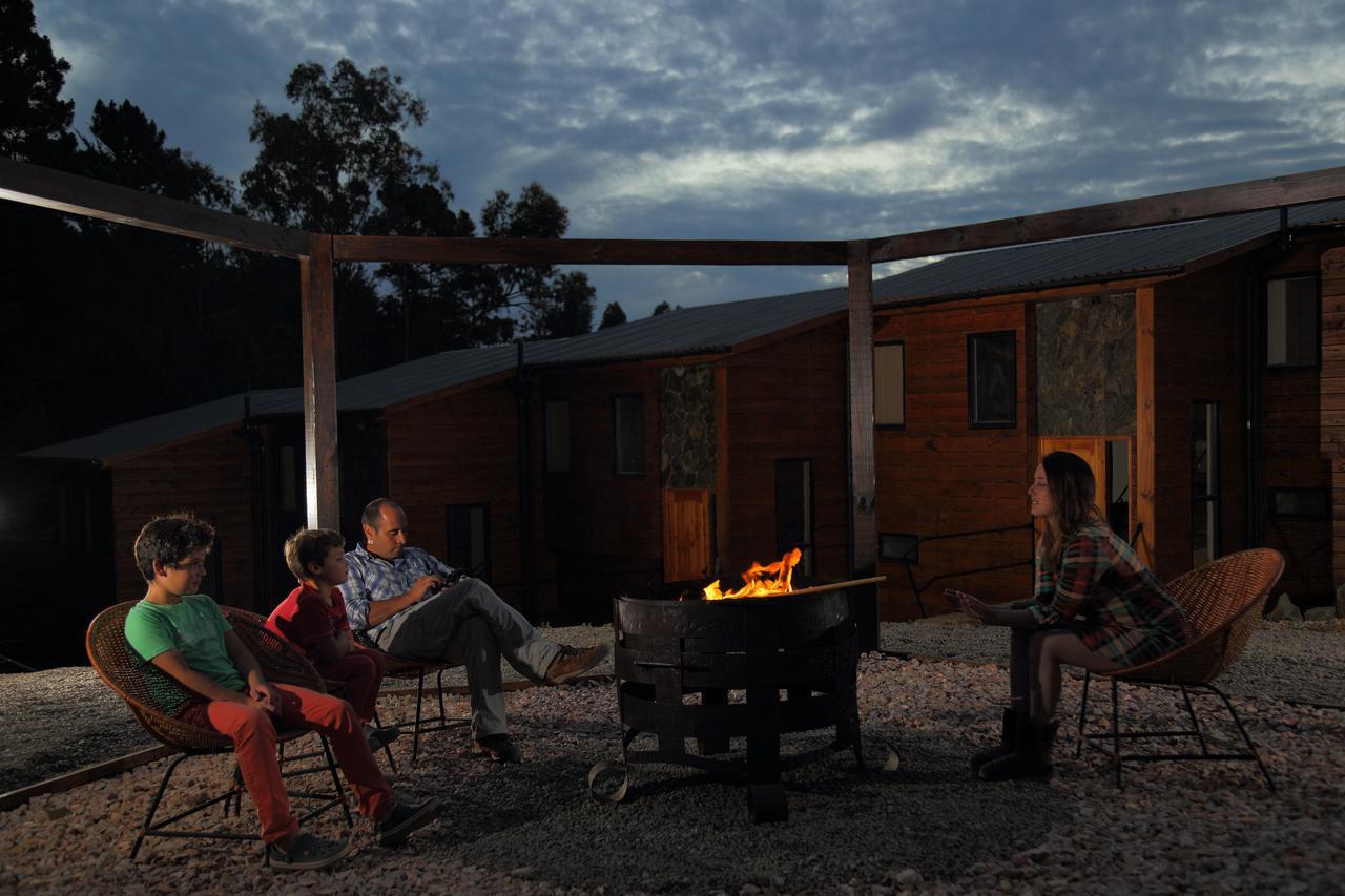 Cabanas Y Spa Costa Patagonia - Piscina Climatizada ピチレム エクステリア 写真
